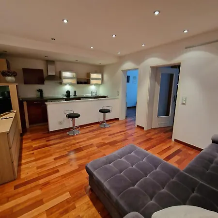 Dorey P8 - Cozy Am Fluss Apartman *